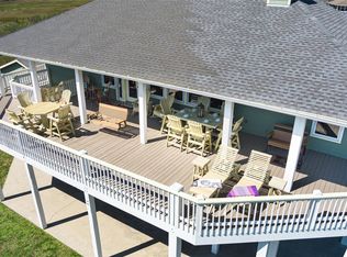 200 Mobile, Crystal Beach, TX 77650