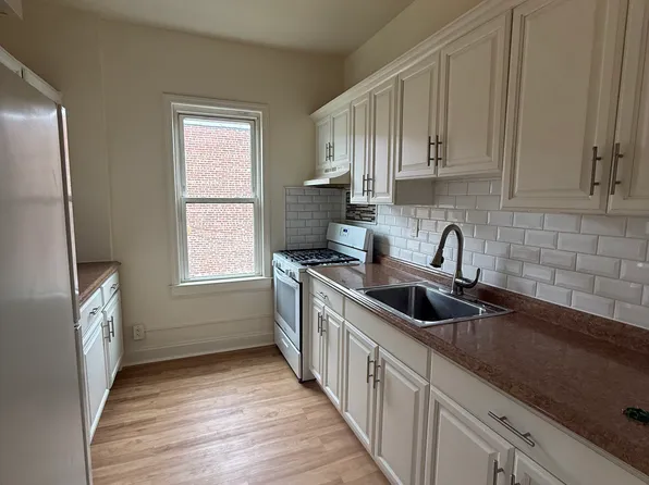 (undisclosed Address), Bronx, NY 10461