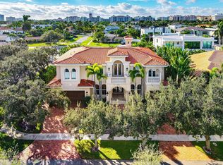 398 NE 7th St, Boca Raton, FL 33432