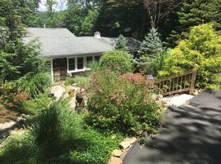 4 Pinecliff Rd, Newton, NJ 07860