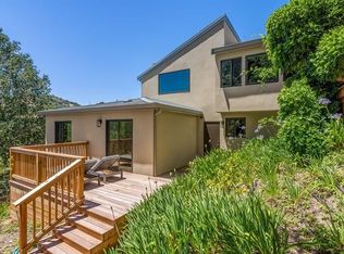 3 Estates Ct, Orinda, CA 94563