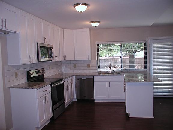 4th image of 1636 Stockton Trl