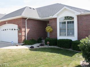 1904 Sinclair Ct, Bloomington, IL 61704