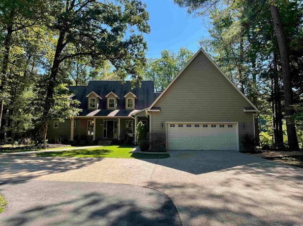 View of Pine Bluff AR Luxury Homes For Sale - 208 Homes | Zillow