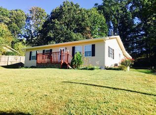 504 W 10th Ave, Lenoir City, TN 37771