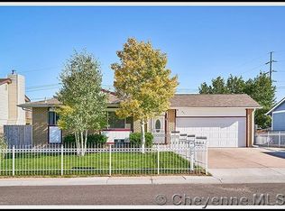261 Bent Ave, Cheyenne, WY 82007