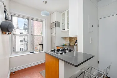 Rented by Guy Goldman, LREB