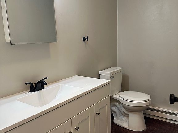 5th image of 37 Ledgeland Dr
