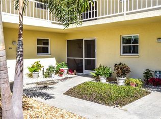 409 Manatee Ct APT 103, Venice, FL 34285