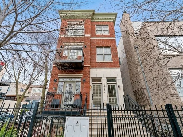 1626 W Augusta Blvd #1, Chicago, IL 60622