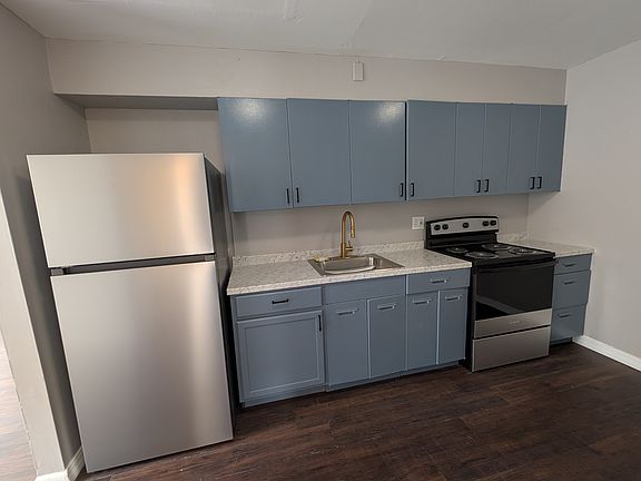 2nd image of 110 Cromwell Pl #11472691