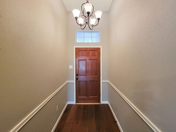 4th image of 14407 Sun Harbor Dr
