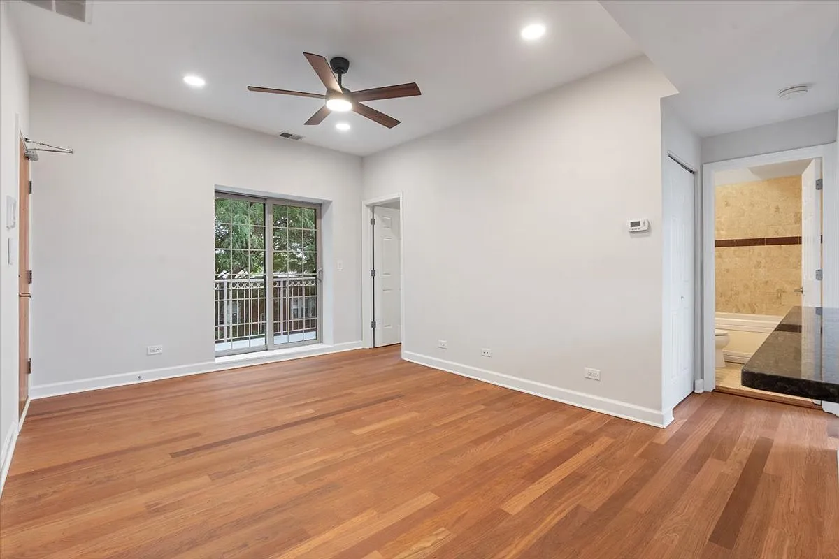 2 bed, $2,150 — Photo 1