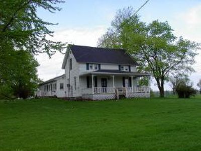 9697 W 250n N, Etna Green, IN, 46524