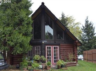 310 N Maple St, Bingen, WA