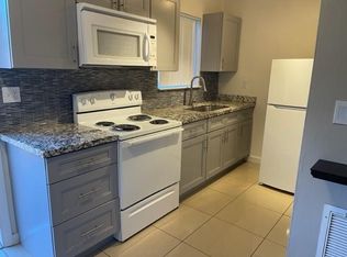 115 SW 19th Ave, Fort Lauderdale, FL 33312