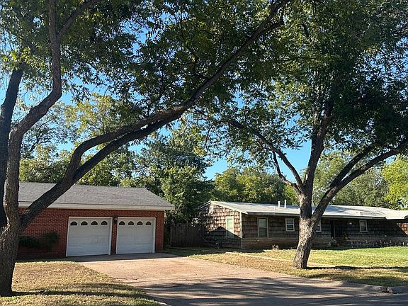 2nd image of 2349 S 35th St