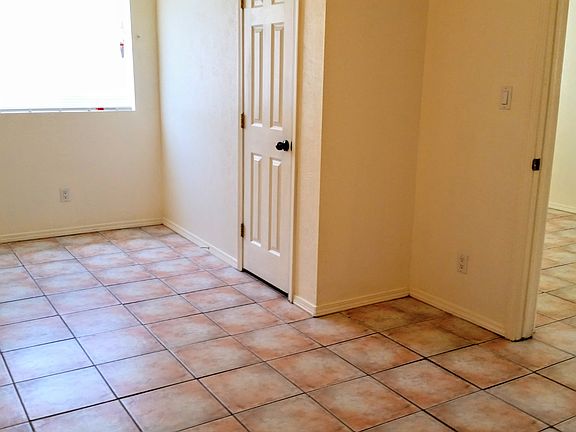 5th image of 717B 12th St NW #717B