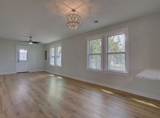 1920 Hampton Ave, North Charleston, SC 29405