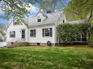 12 Grove St, Natick, MA 01760