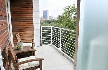 3rd image of 210 Lee Barton Dr Unit 409