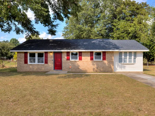 2629 Hilldale Dr, Sumter, SC 29154