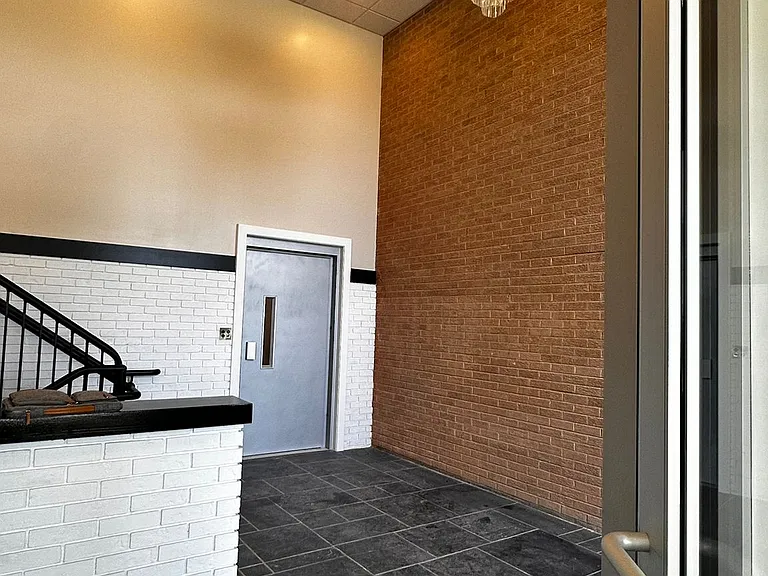 400 S Main Pl #A19 — Photo 15
