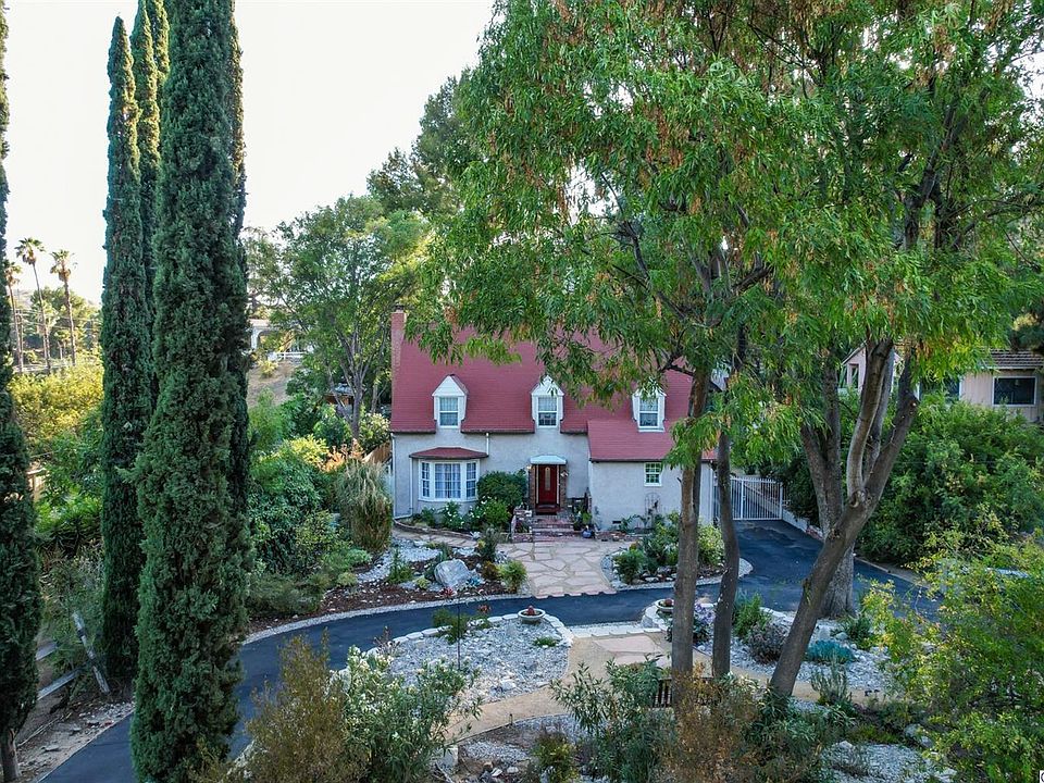 1st image of 10621 Johanna Ave