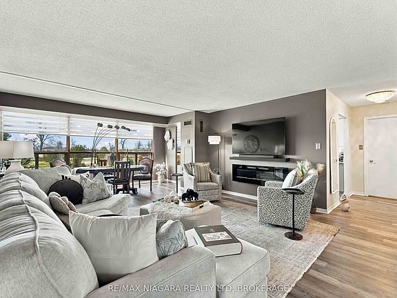 4th image of 5100 Dorchester Rd #704