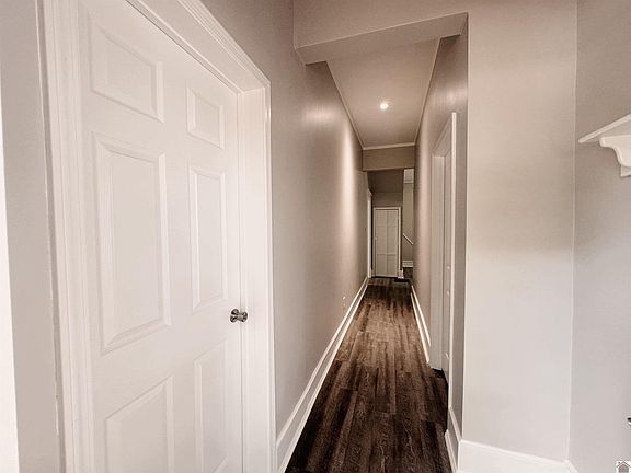4th image of 1603 Park Ave