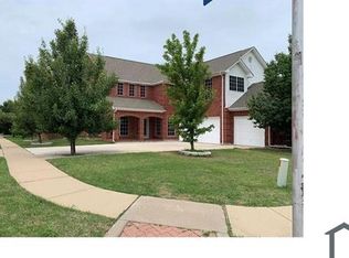 603 Crownpoint Ln, Arlington, TX 76002