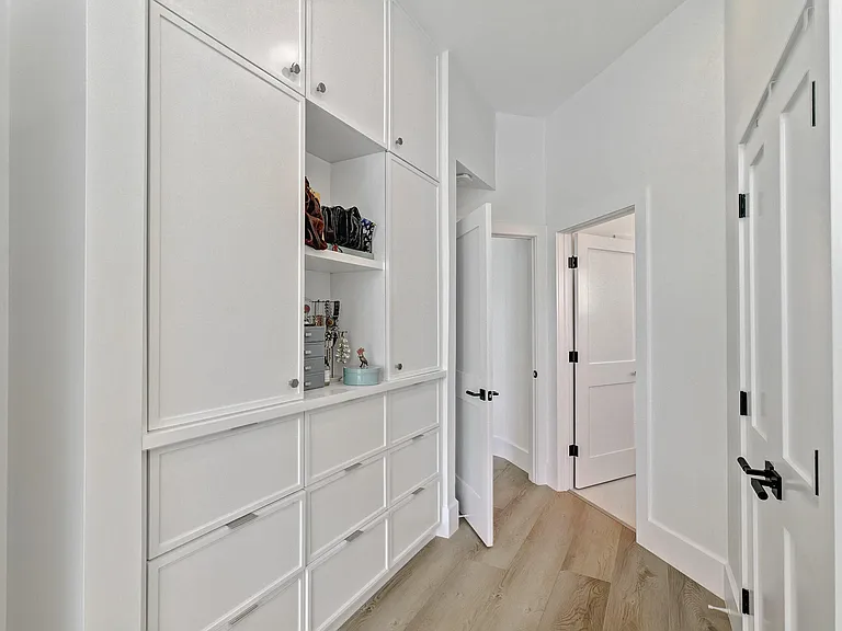 605 Masters Way — Photo 39