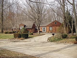 1st image of 156 Fairway Dr