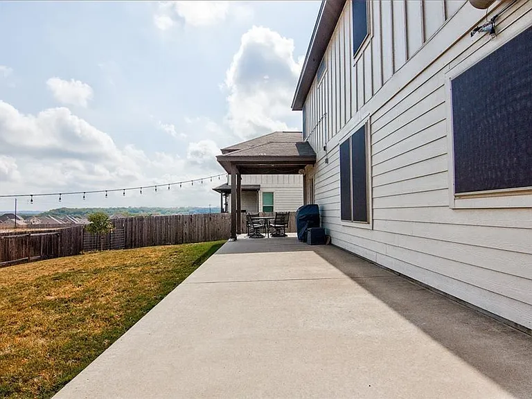 13409 Larrys Ln — Photo 17