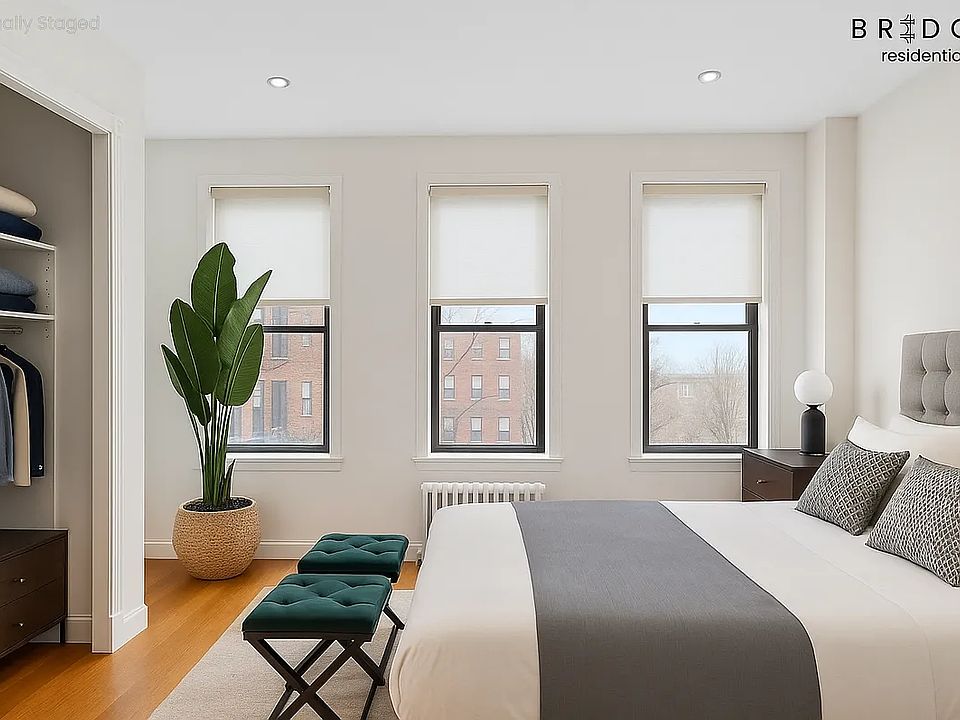 1st image of 228 E 84th St APT 2D