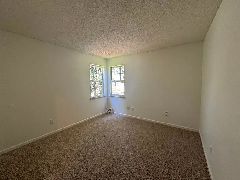 4412 David Cox Rd — Photo 17