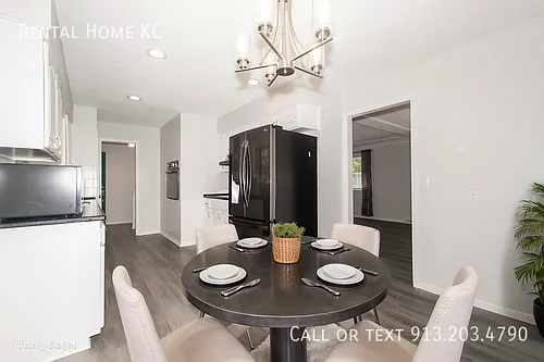 7800 Noland Rd — Photo 3