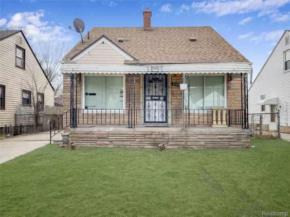 6395 Stahelin Ave, Detroit, MI 48228