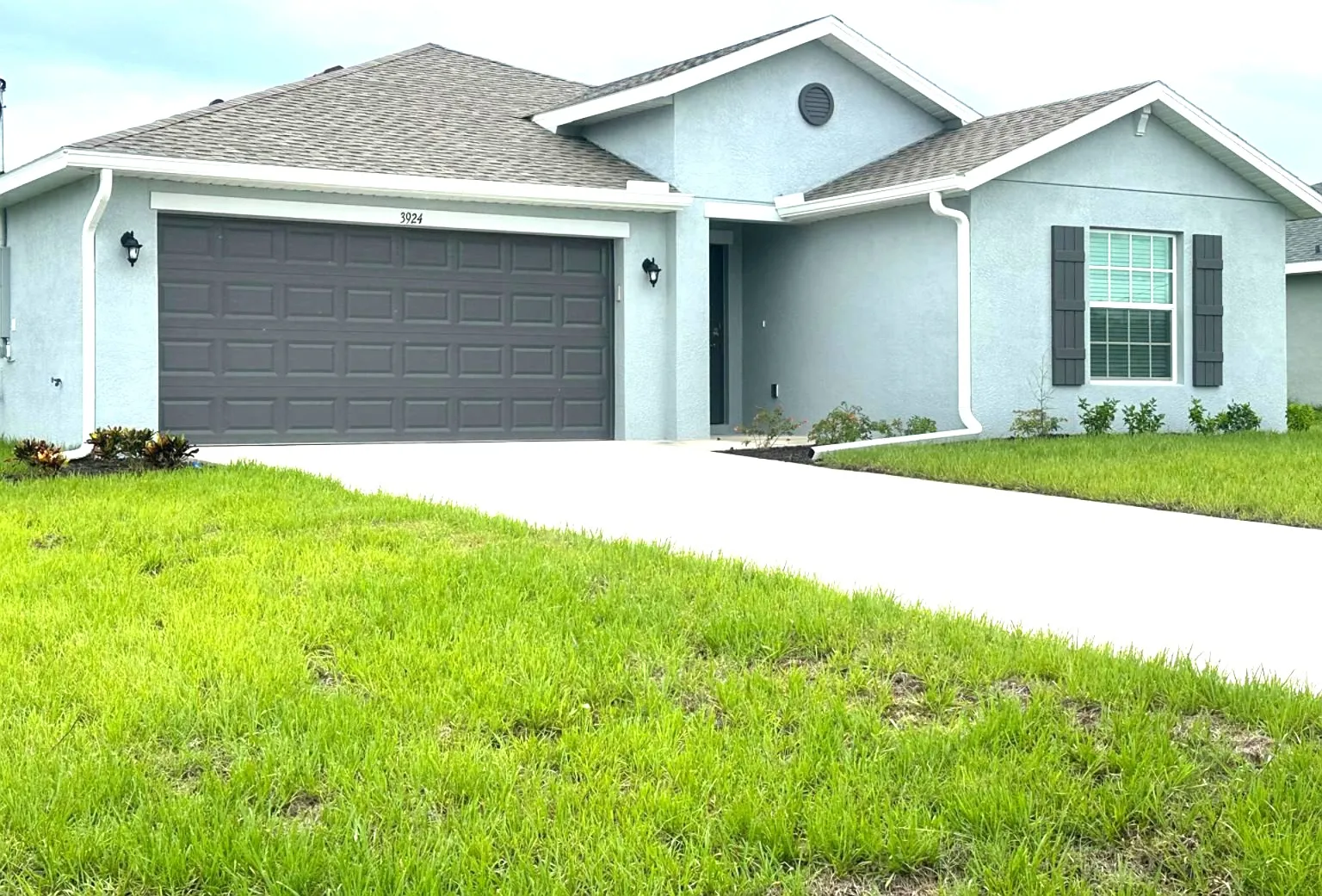 4 bed, 1941 sqft, $2,500 — Photo 4