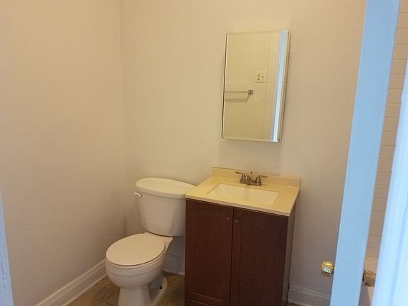 4th image of 6248-54 S Western Ave #8-2400