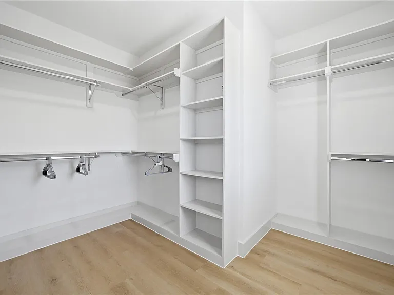 5507 Hershe St — Photo 44