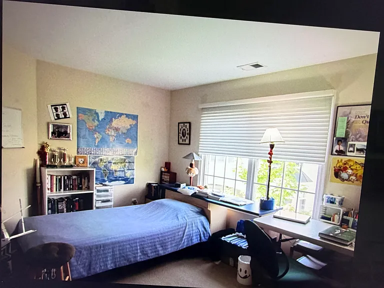 627 Binghampton Ln — Photo 17