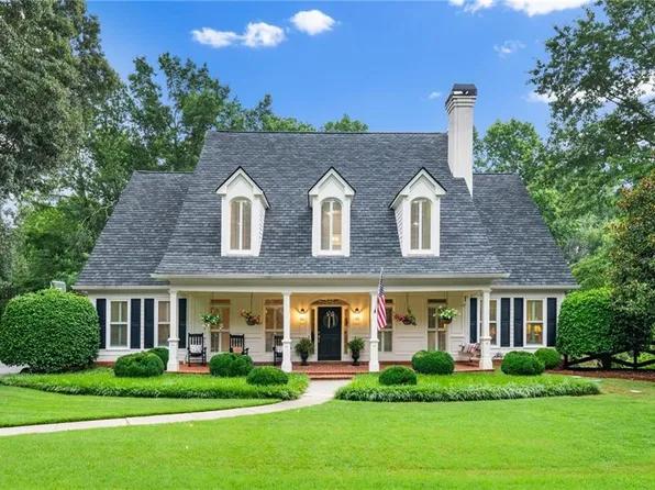 2610 Hopewell Plantation Dr, Milton, GA 30004