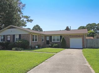 3905 Dolphin Ct, Chesapeake, VA 23321