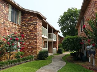 1040 E Olive Rd APT 516, Pensacola, FL 32514