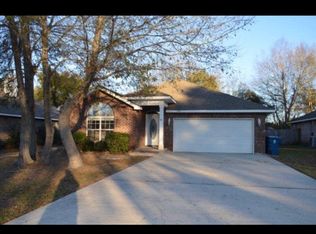 7188 Raintree Ln, Gulf Shores, AL 36542