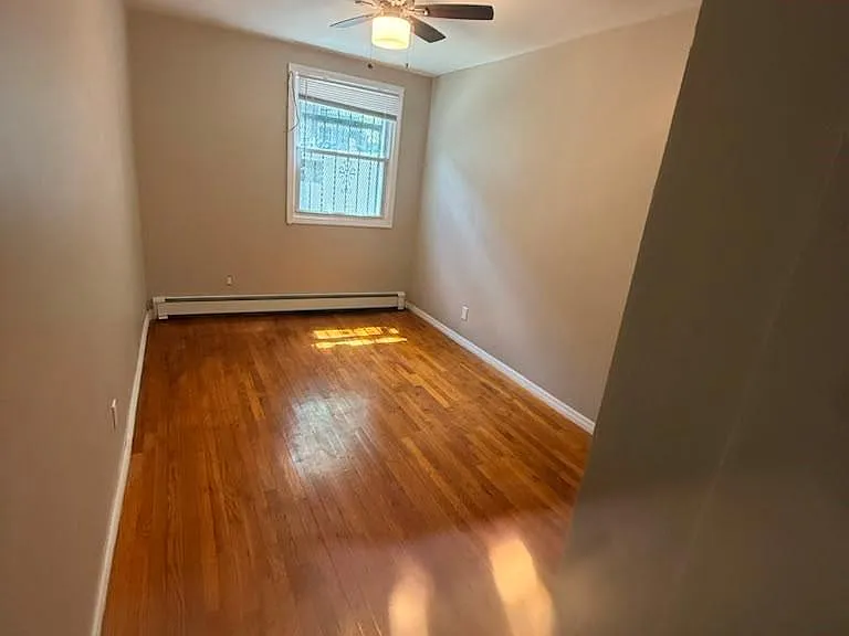 10106 Avenue K — Photo 3