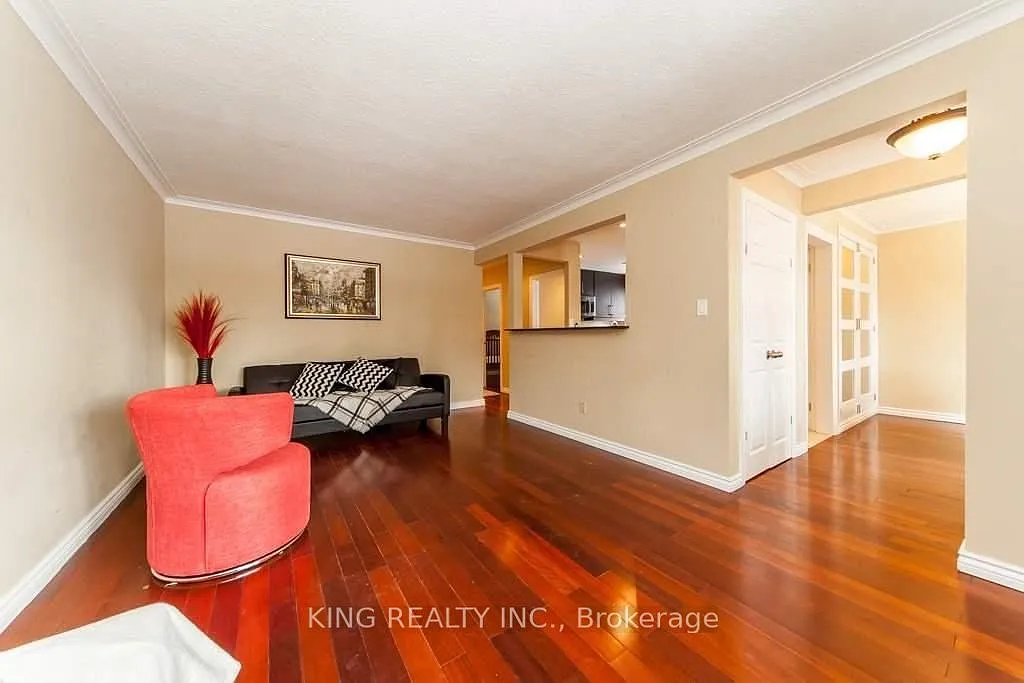 5 bed, $4,995 — Photo 2