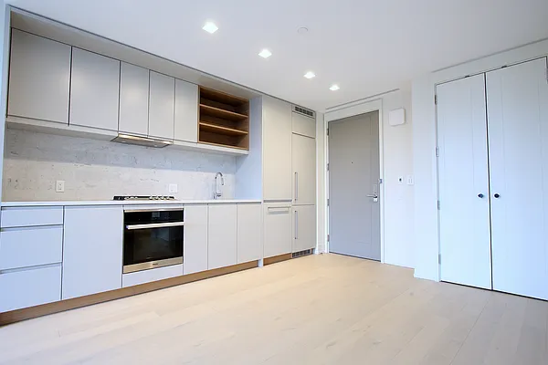 Rented by Corcoran | media 2