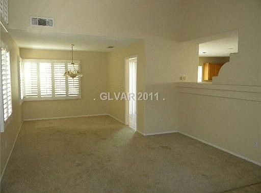 2nd image of 9846 Pioneer Ave